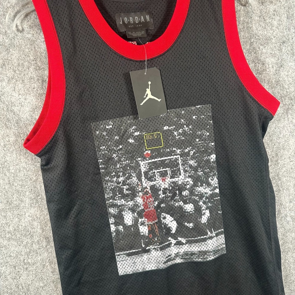 NWT Nike Air Jordan The Last Shot Photo Jersey Mens XS Bulls Michael Jordan